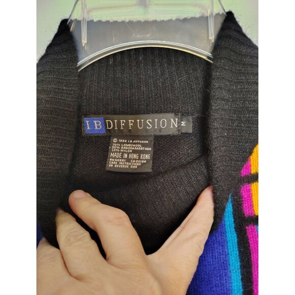 Vtg. IB Diffusion Medium Bright Color Block Sweater 90's, Lambs Wool Rabbit Hair - Picture 3 of 3